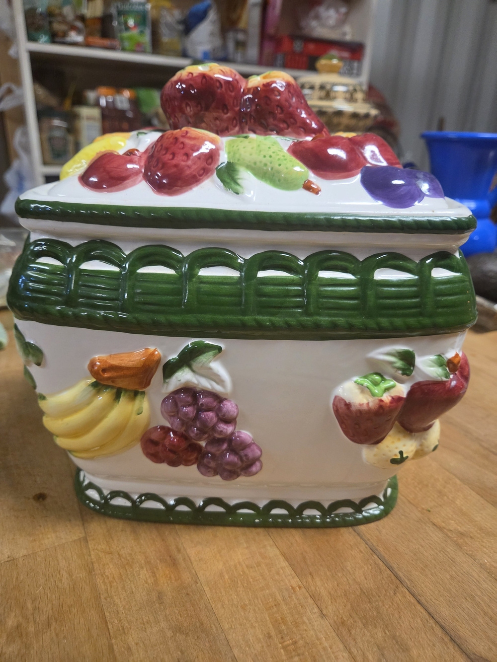 Vintage KMC Fruit Paradise Ceramic 3D embossed, hand-painted fruits, fruit-top